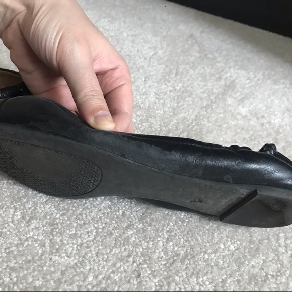 Tory Burch | Black York Flats | Size 7.5 - Picture 5 of 8